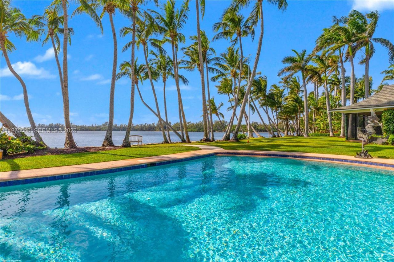 6 Riverview Rd , Jupiter Island, FL 33455 Photo