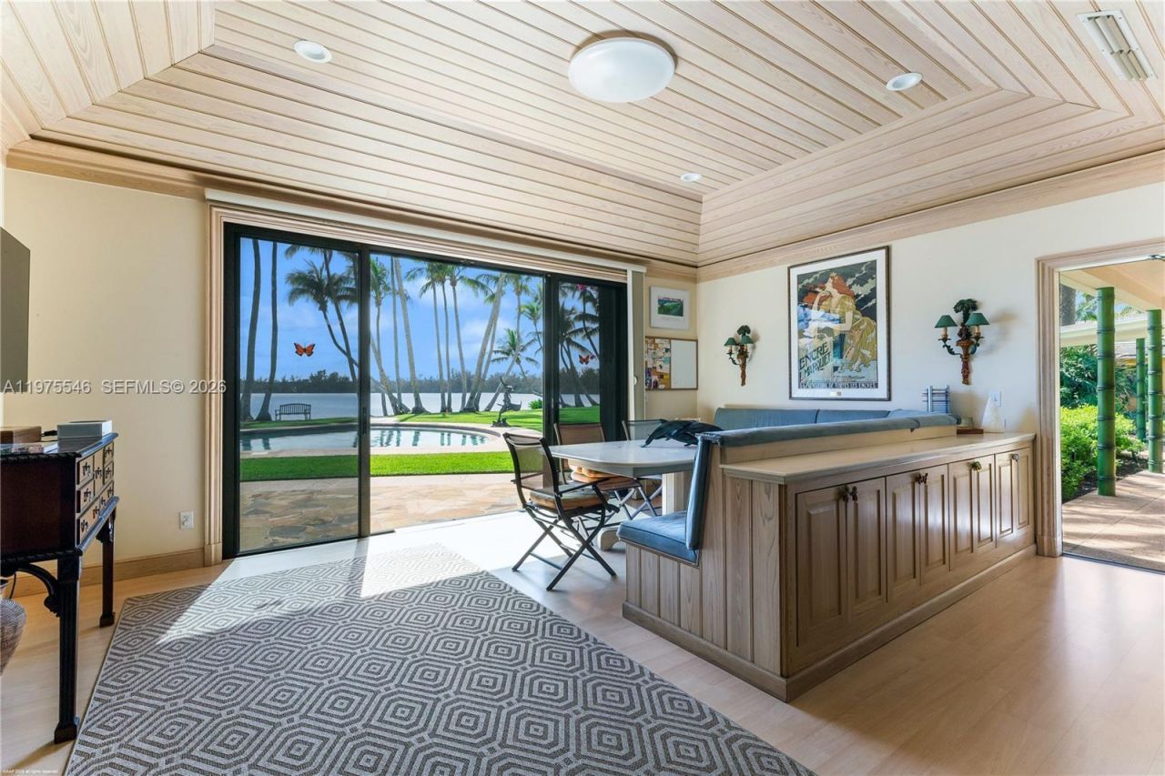 6 Riverview Rd , Jupiter Island, FL 33455 Photo