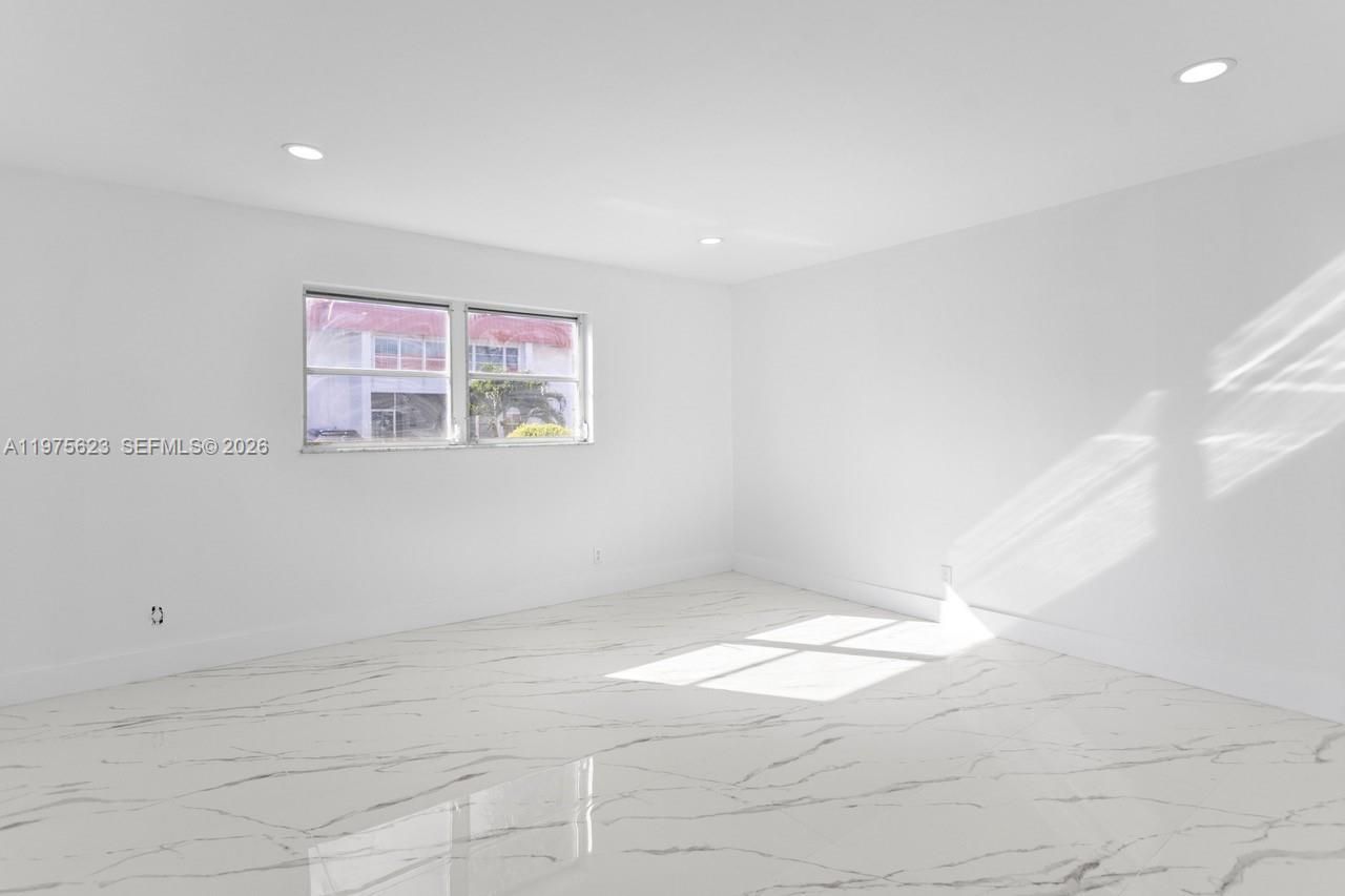2251 NW 48th Ter, Unit 102, Lauderhill, FL 33313 Photo