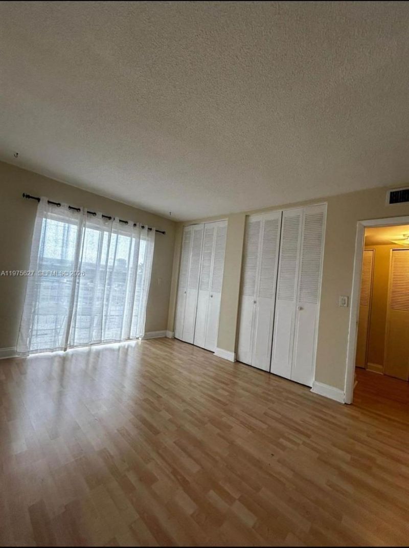 1100 NE 1st Ct , Unit 312, Hallandale Beach, FL 33009 Photo