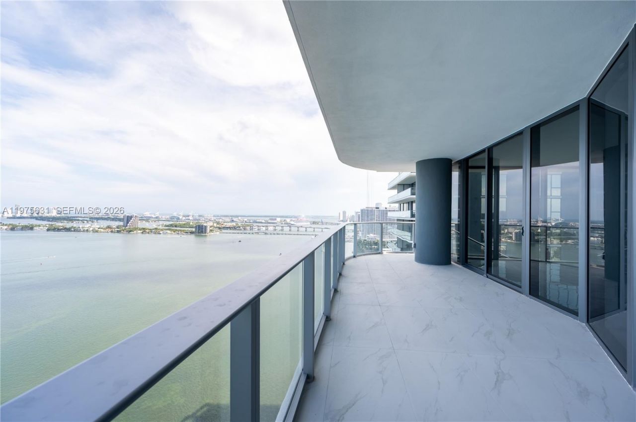 700 NE 24, Unit 2807, Miami, FL 33137 Photo