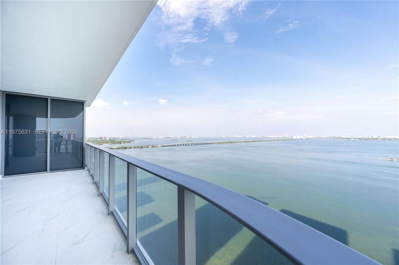 700 NE 24, Unit 2807, Miami, FL 33137 Photo