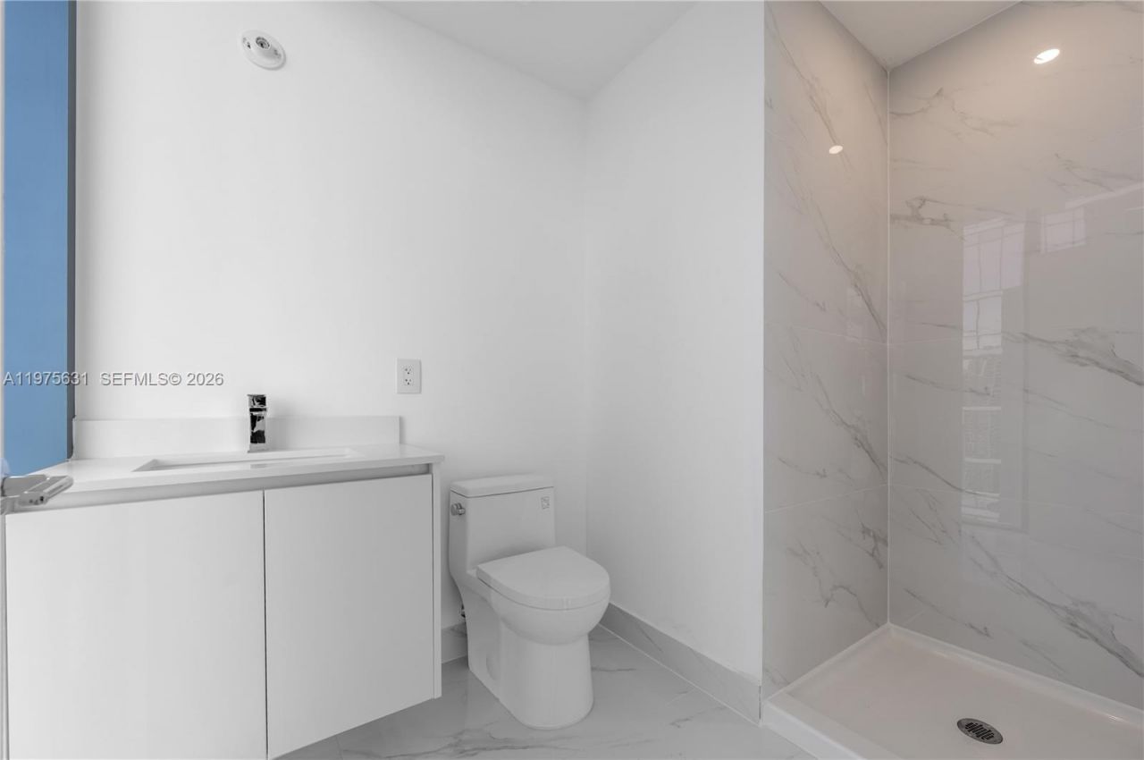 700 NE 24, Unit 2807, Miami, FL 33137 Photo