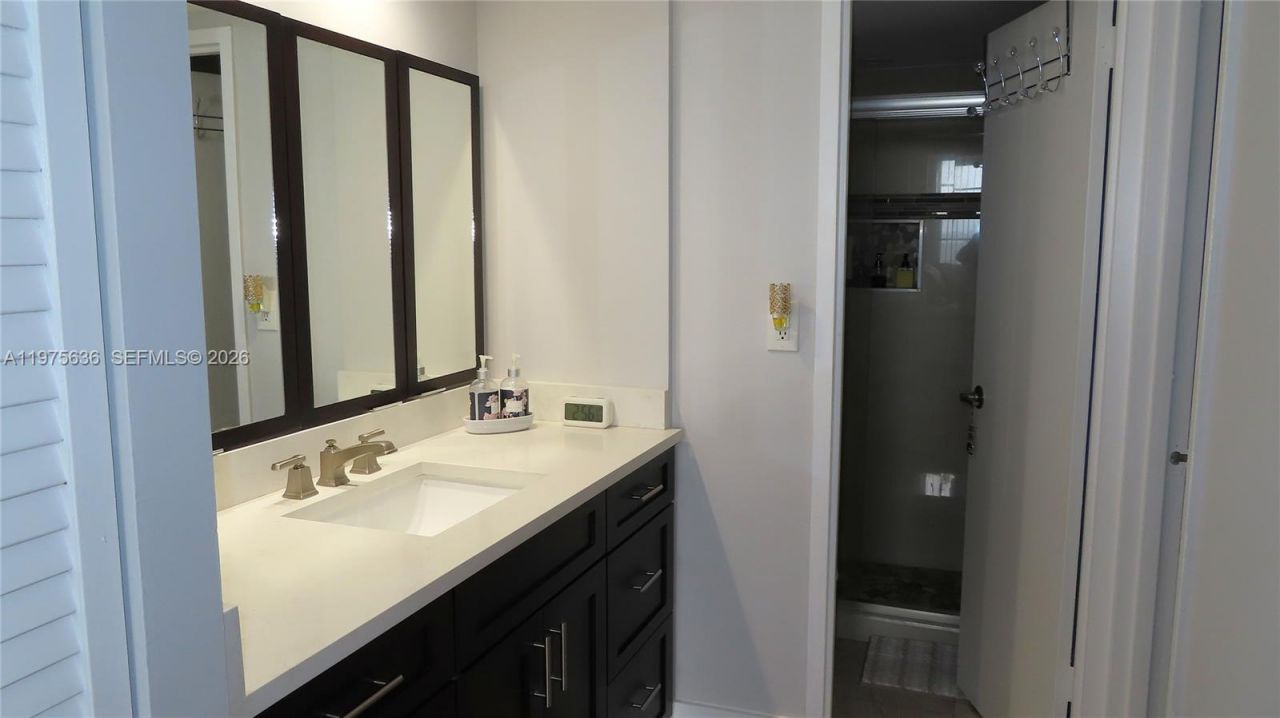 5701 Collins Ave , Unit 803, Miami Beach, FL 33140 Photo