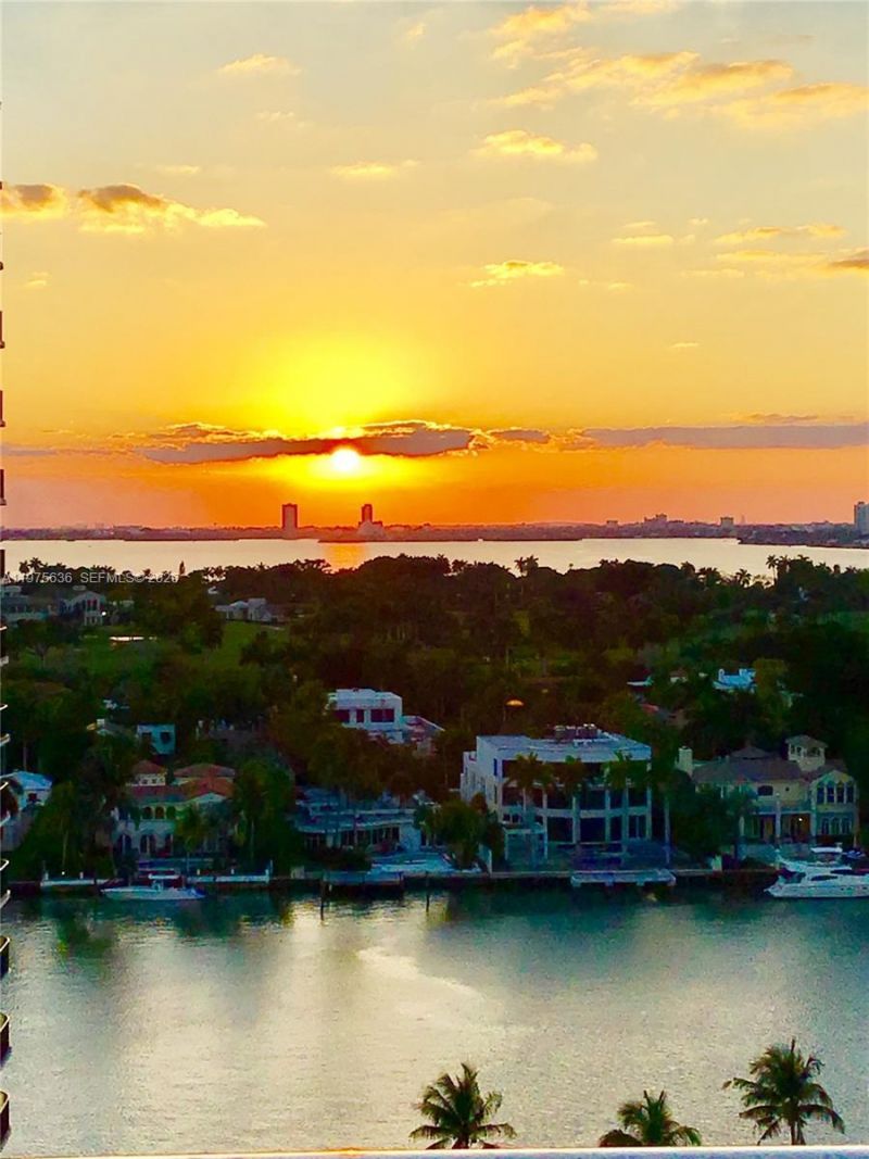 5701 Collins Ave , Unit 803, Miami Beach, FL 33140 Photo