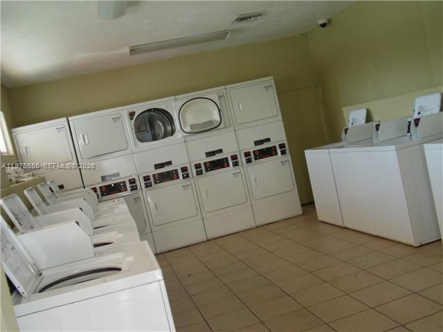 1800 Sans Souci Blvd, Unit 312, North Miami, FL 33181 Photo