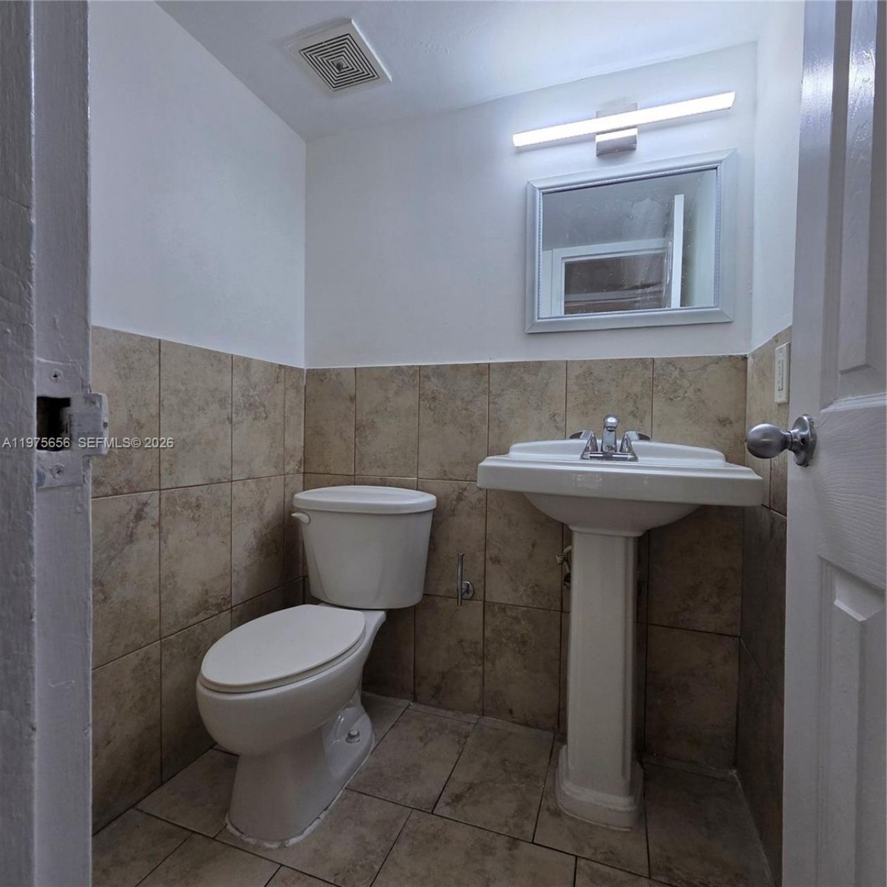 1800 Sans Souci Blvd, Unit 312, North Miami, FL 33181 Photo