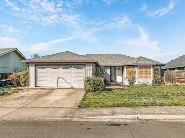 278 Sparrow Way, Medford, OR 97501