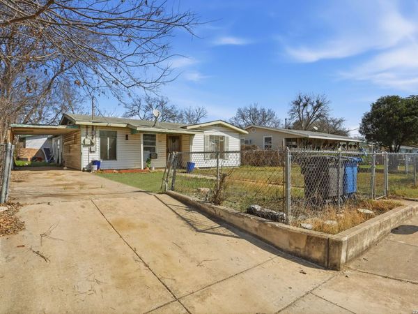 853 Holmgreen Rd, San Antonio, TX 78220
