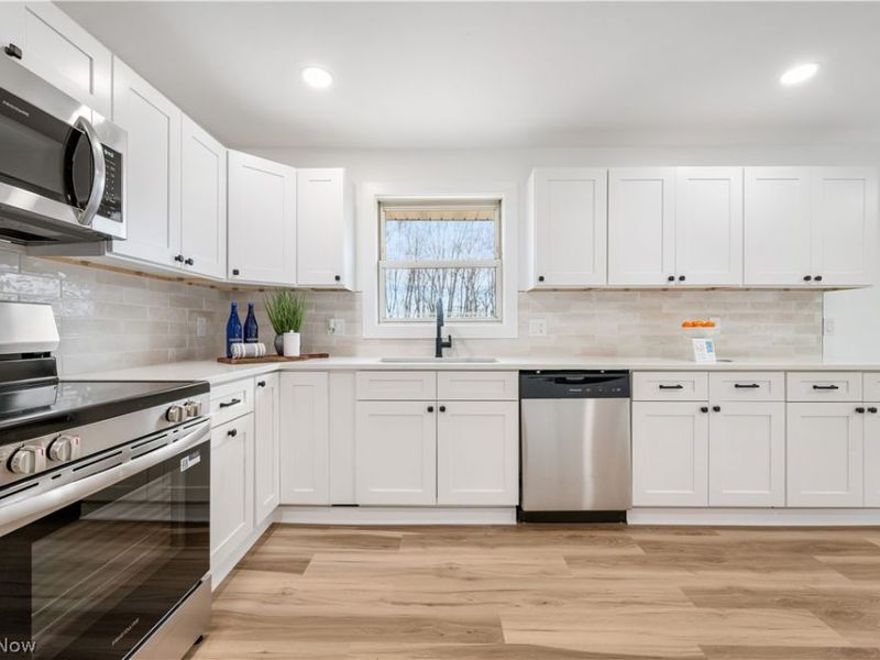 15938 W South Range Road, Salem, OH 44460 Photo 14