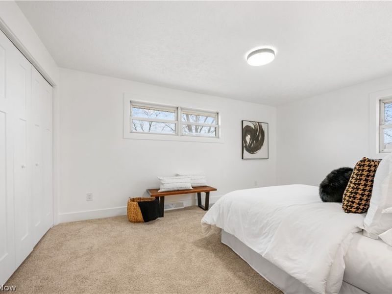 15938 W South Range Road, Salem, OH 44460 Photo 18