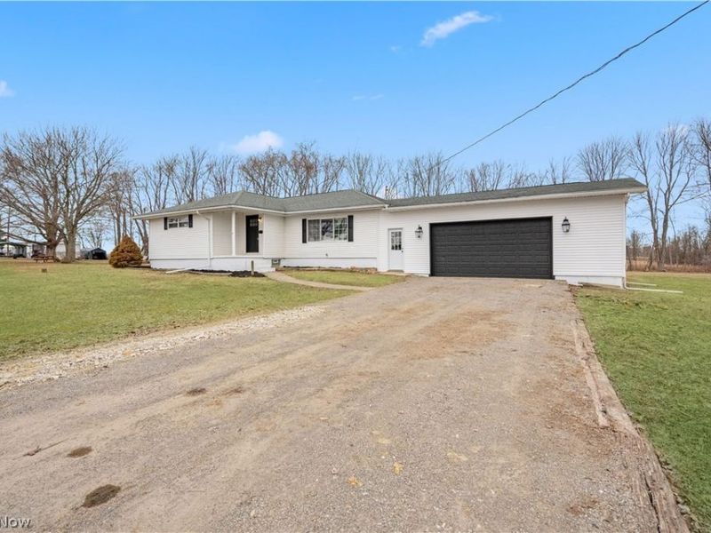 15938 W South Range Road, Salem, OH 44460 Photo 2