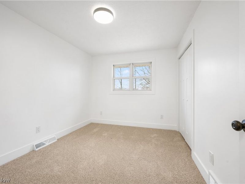 15938 W South Range Road, Salem, OH 44460 Photo 20