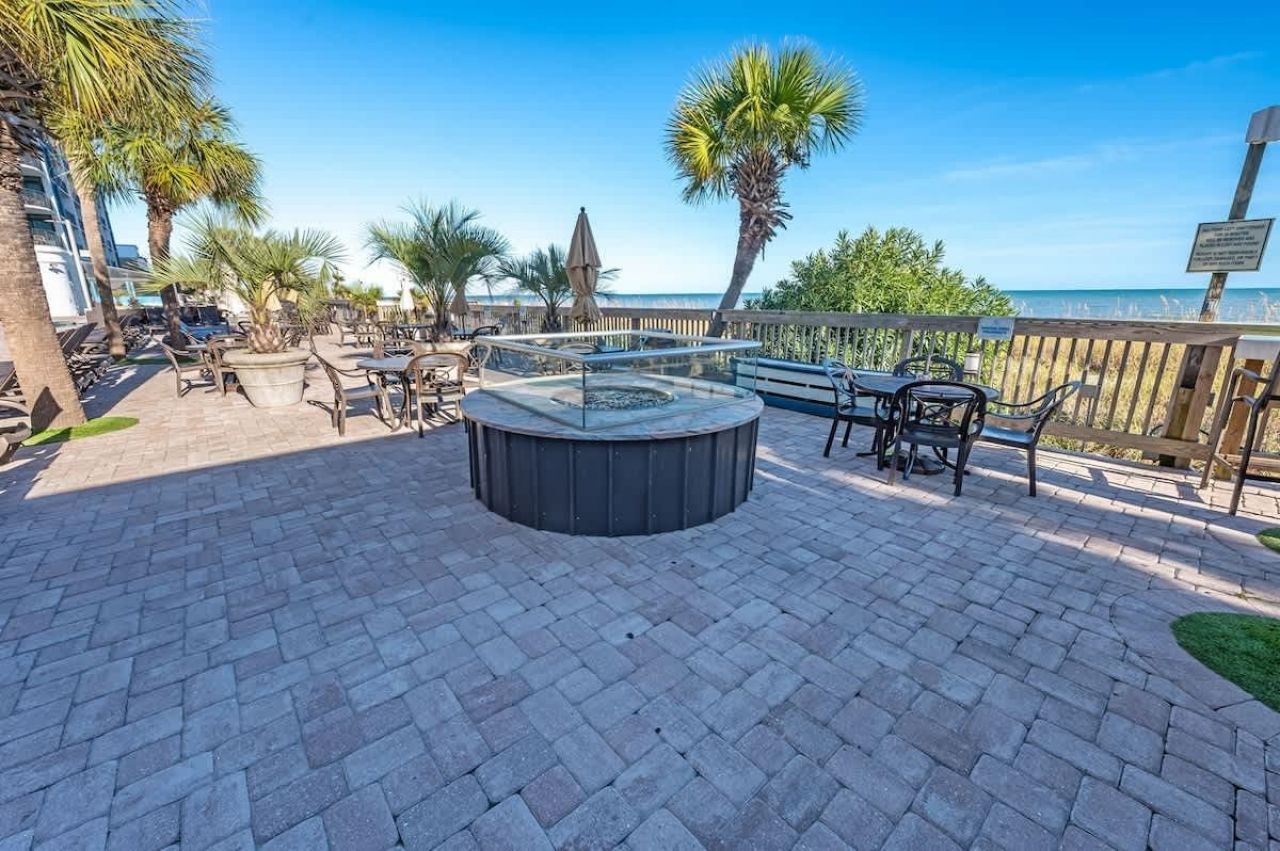 3000 N Ocean Blvd.  Photo 34