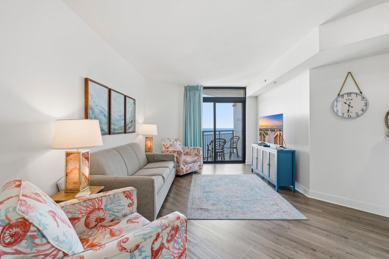 3000 N Ocean Blvd.  Photo 7