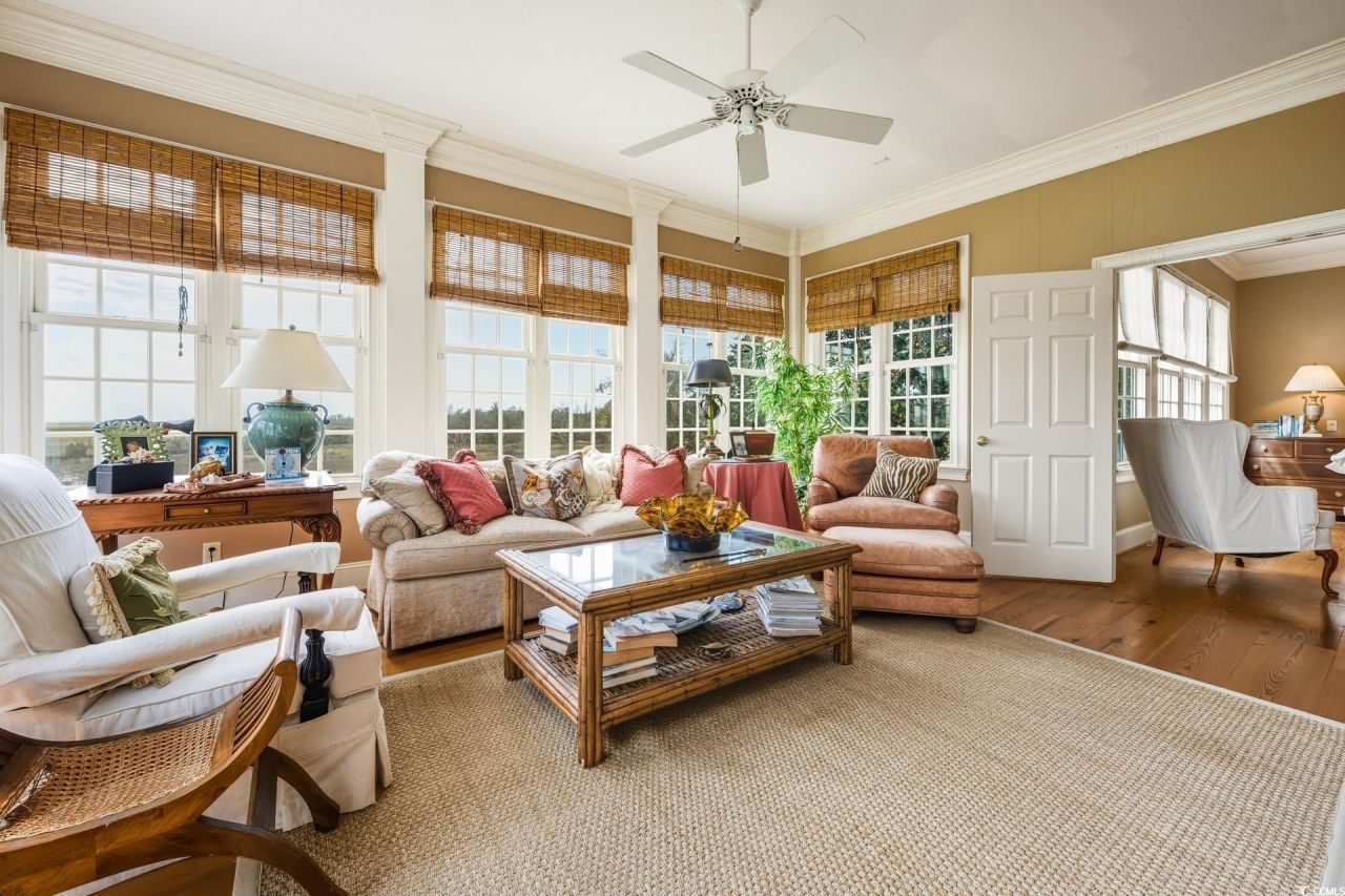 160 Colony Point Dr.  Photo 13