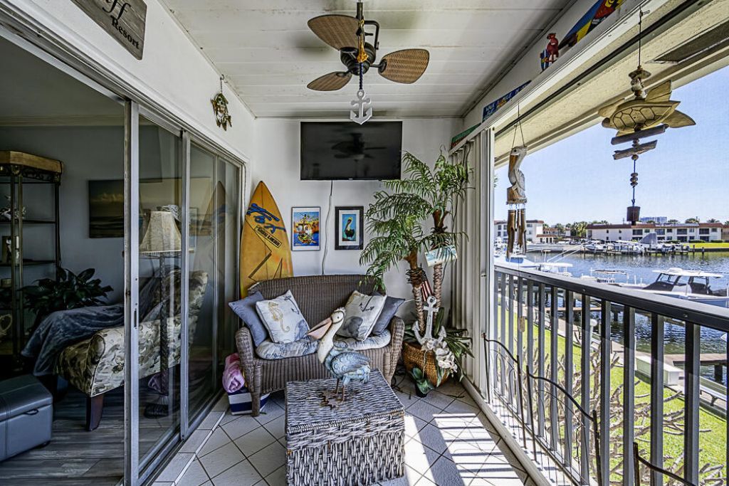 714 Northlake Court, Unit 208, North Palm Beach, FL 33408 Photo