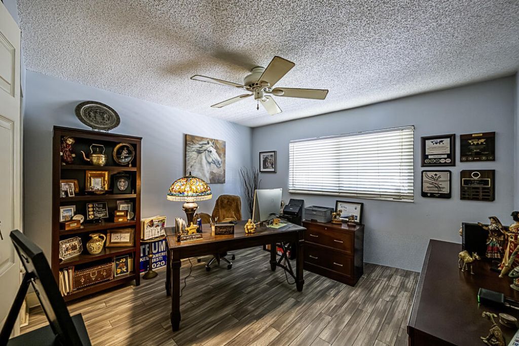 714 Northlake Court, Unit 208, North Palm Beach, FL 33408 Photo