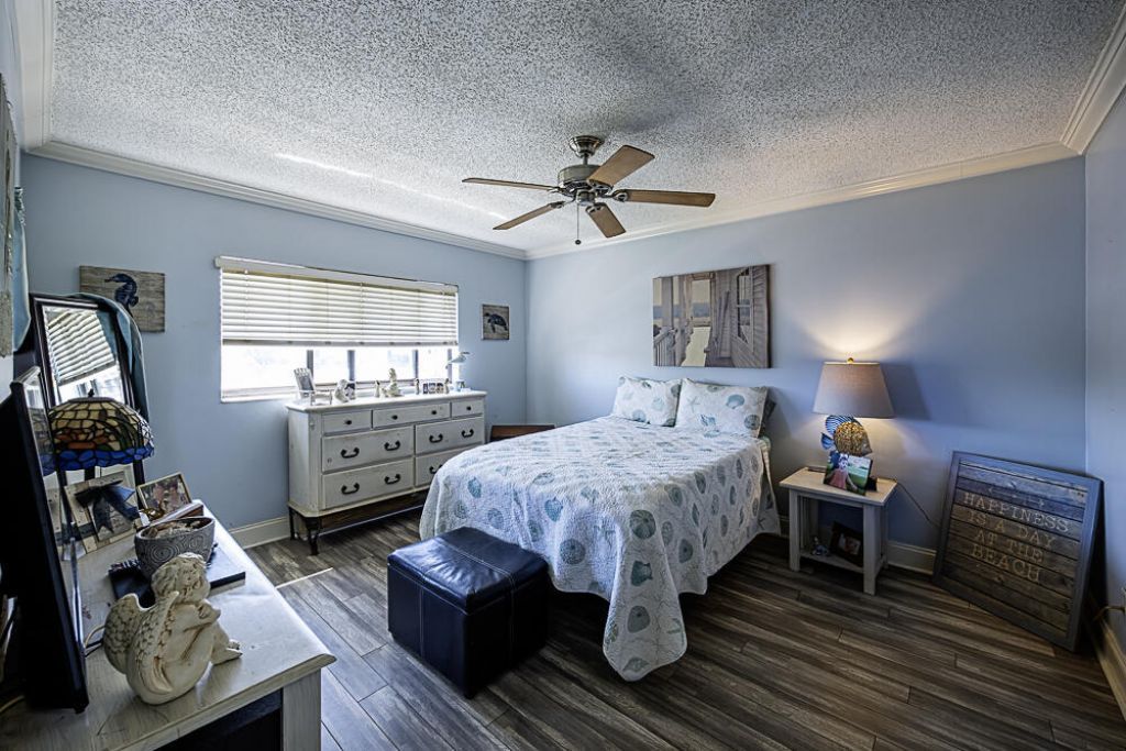 714 Northlake Court, Unit 208, North Palm Beach, FL 33408 Photo