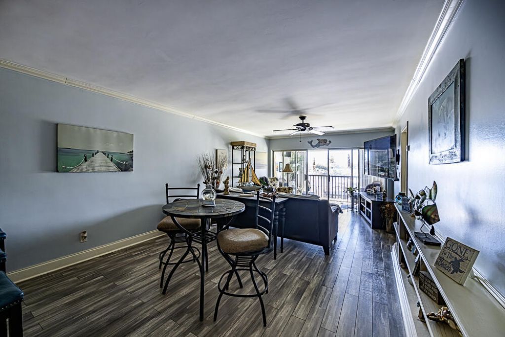 714 Northlake Court, Unit 208, North Palm Beach, FL 33408 Photo