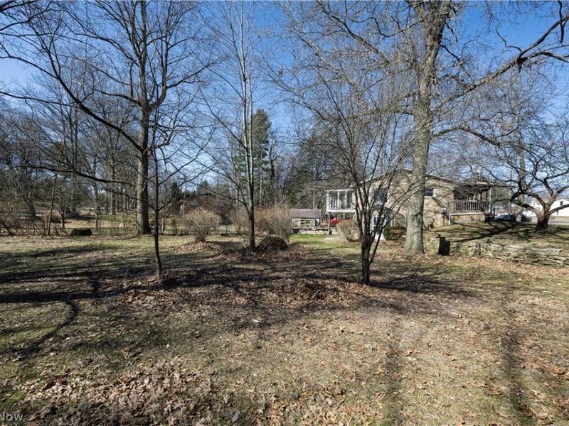 680 E State Street , Barberton, OH 44203 Photo 10