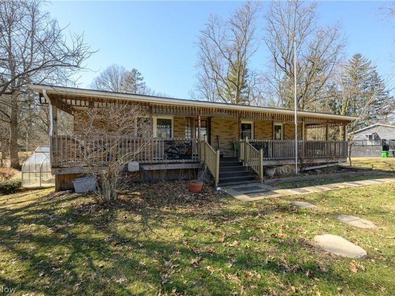 680 E State Street , Barberton, OH 44203 Photo 2