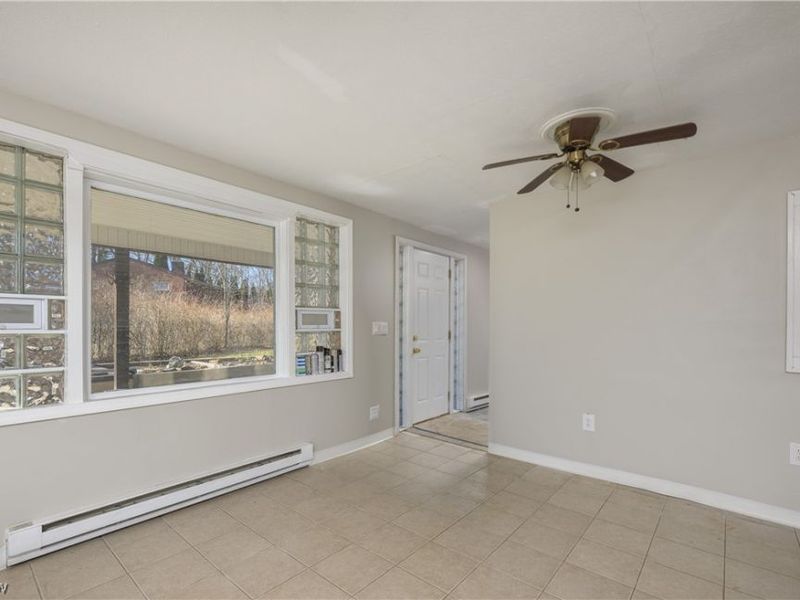 680 E State Street , Barberton, OH 44203 Photo 21