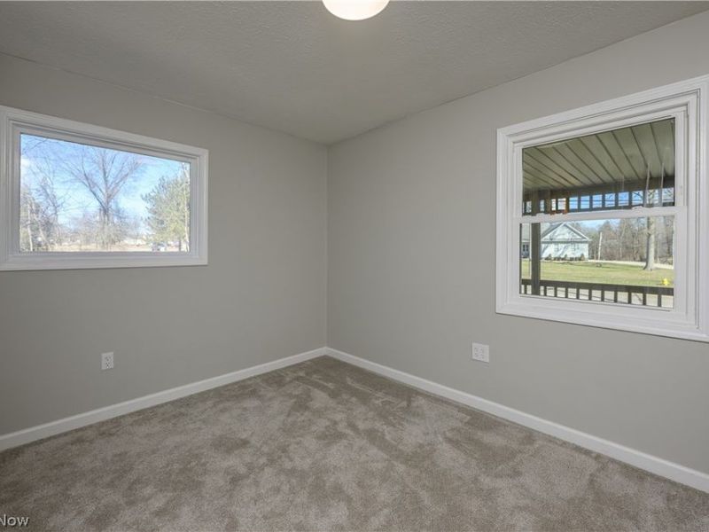 680 E State Street , Barberton, OH 44203 Photo 37