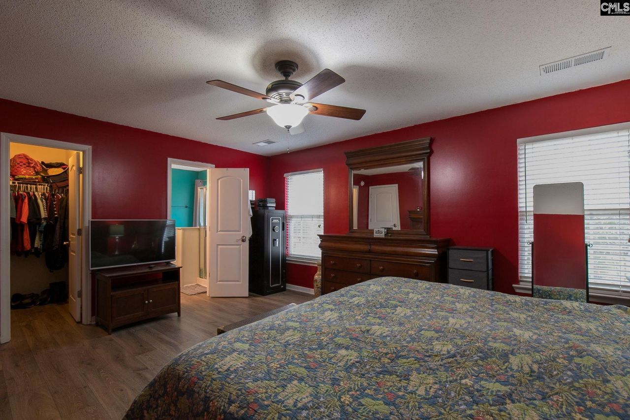 188 Kerry Gibbons Drive Photo 22