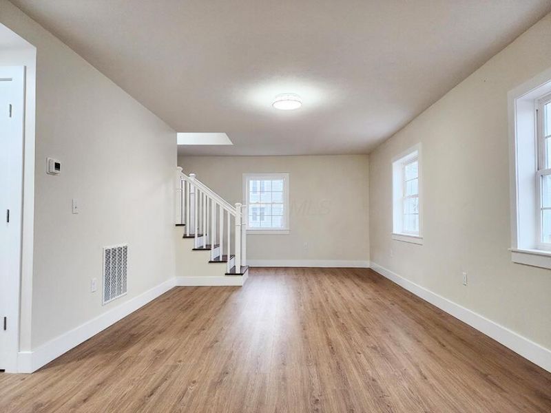 194 S Main Street , West Mansfield, OH 43358 Photo 6