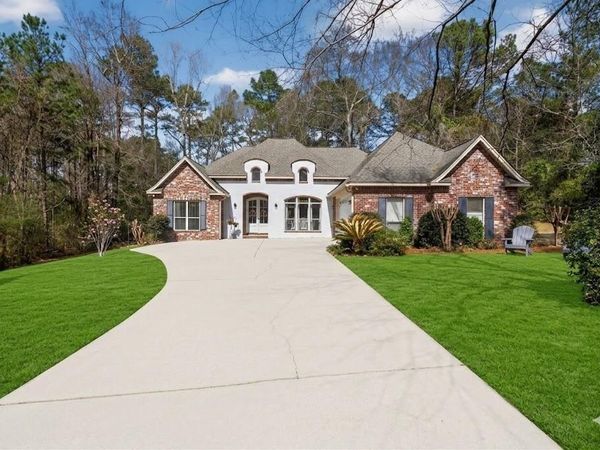 130 Broken Arrow Trail, Petal, MS 39465