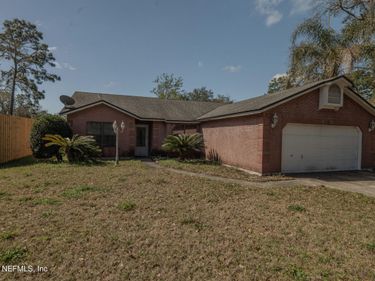 1380 W HIGH PLAINS Drive W, Jacksonville, FL 32218