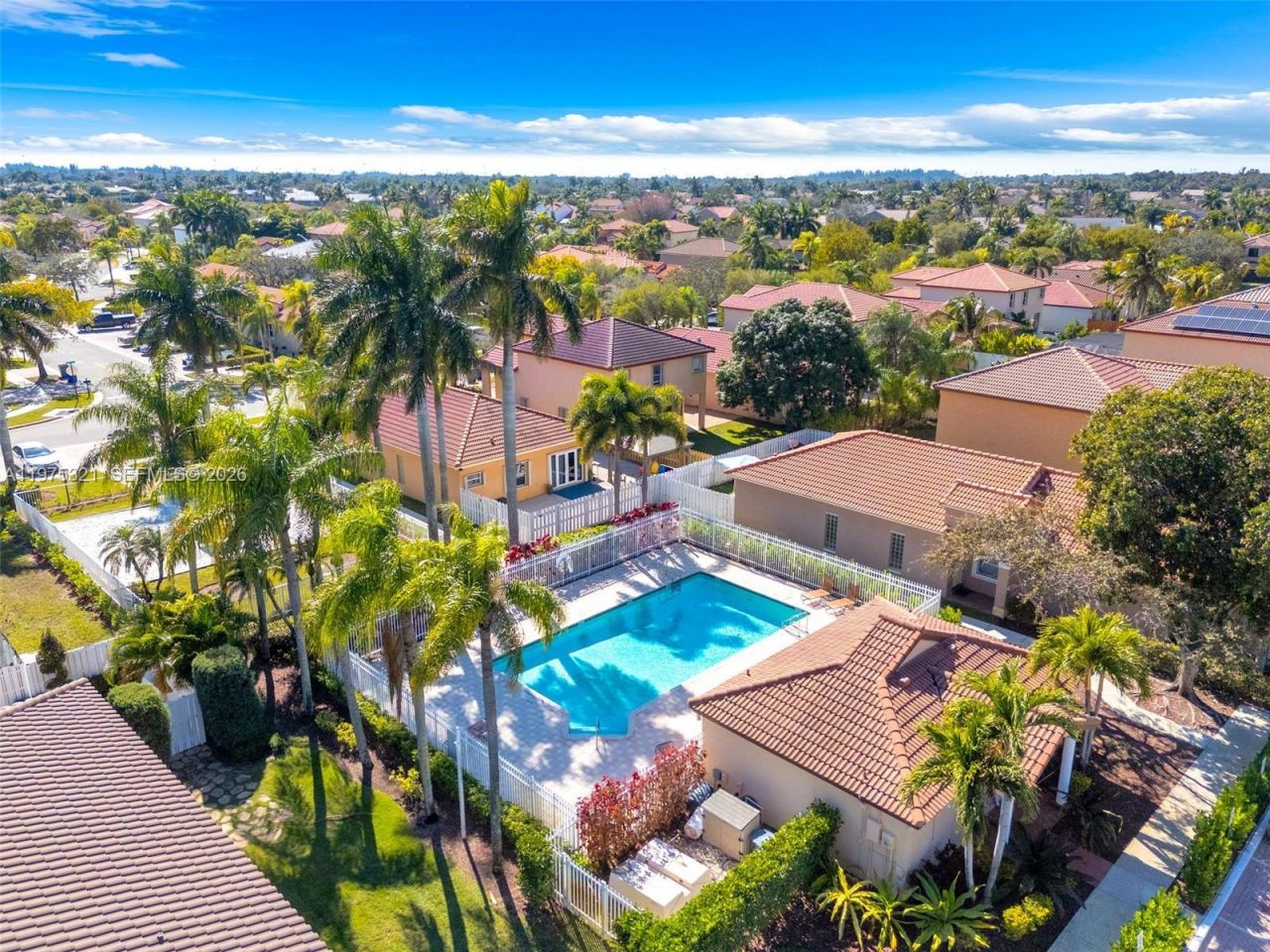 19249 NW 13th St , Unit 1, Pembroke Pines, FL 33029 Photo