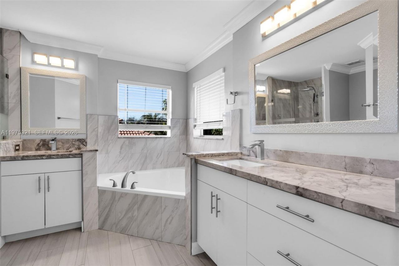 19249 NW 13th St , Unit 1, Pembroke Pines, FL 33029 Photo