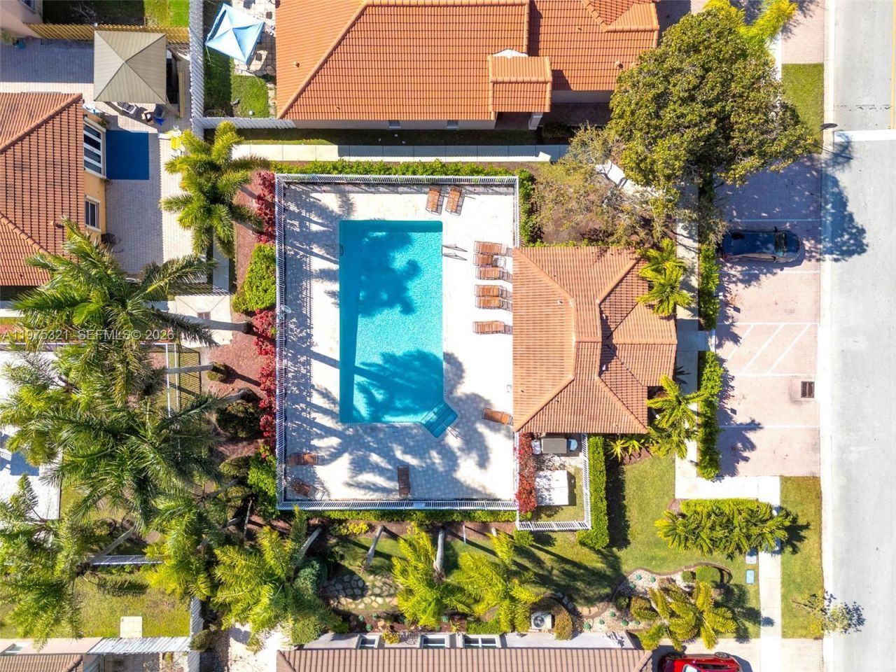 19249 NW 13th St , Unit 1, Pembroke Pines, FL 33029 Photo