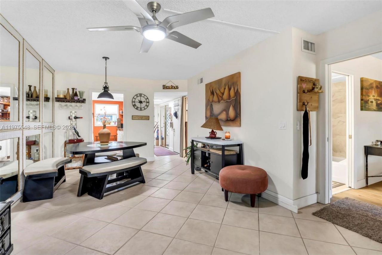 2300 SW 22nd Ave , Unit 109, Delray Beach, FL 33445 Photo