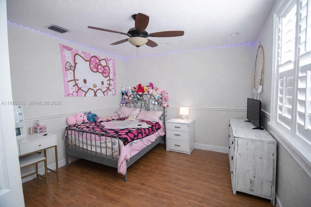 15542 SW 112th Dr, Miami, FL 33196 Photo