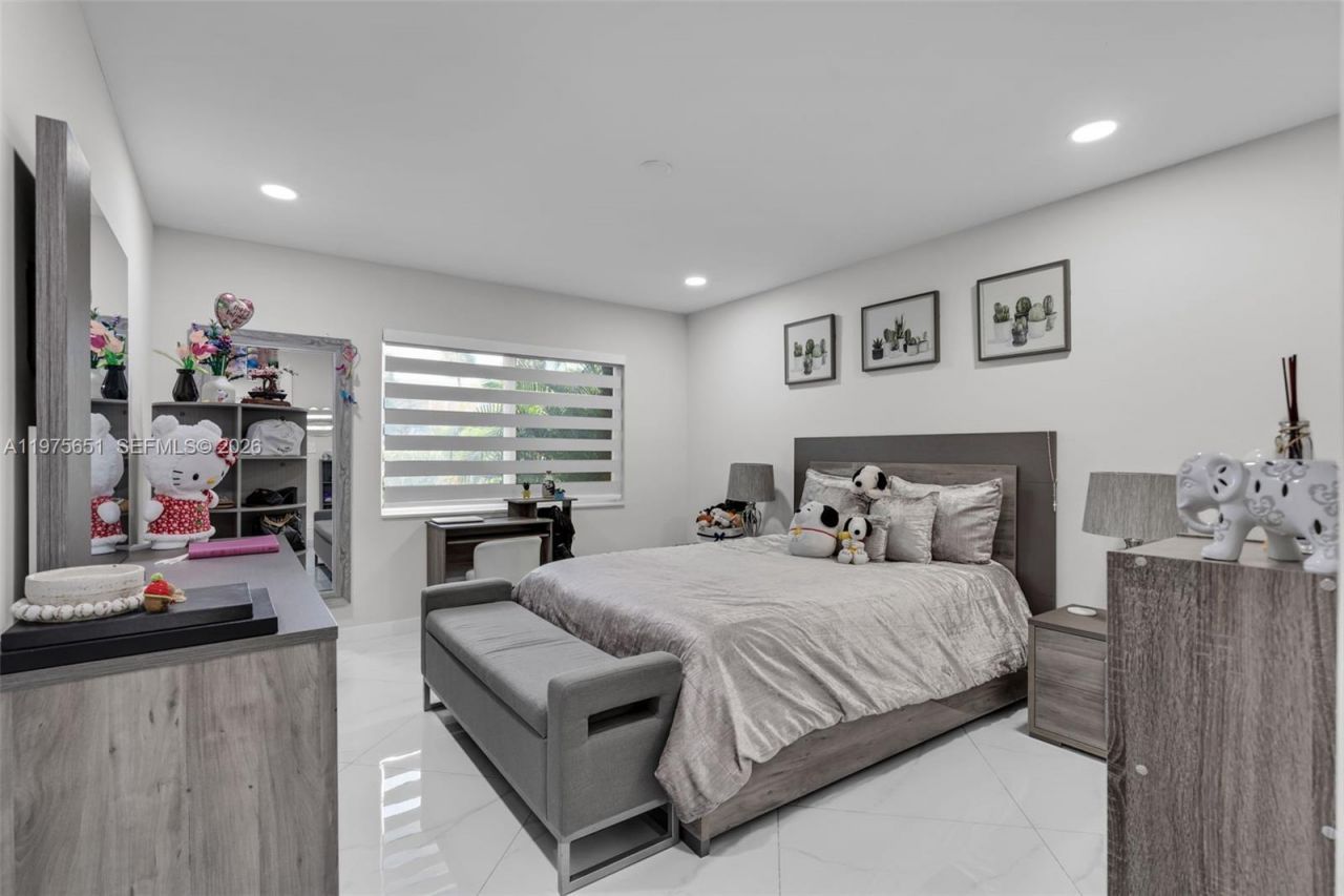 18111 NW 68th Ave, Unit G104, Hialeah, FL 33015 Photo