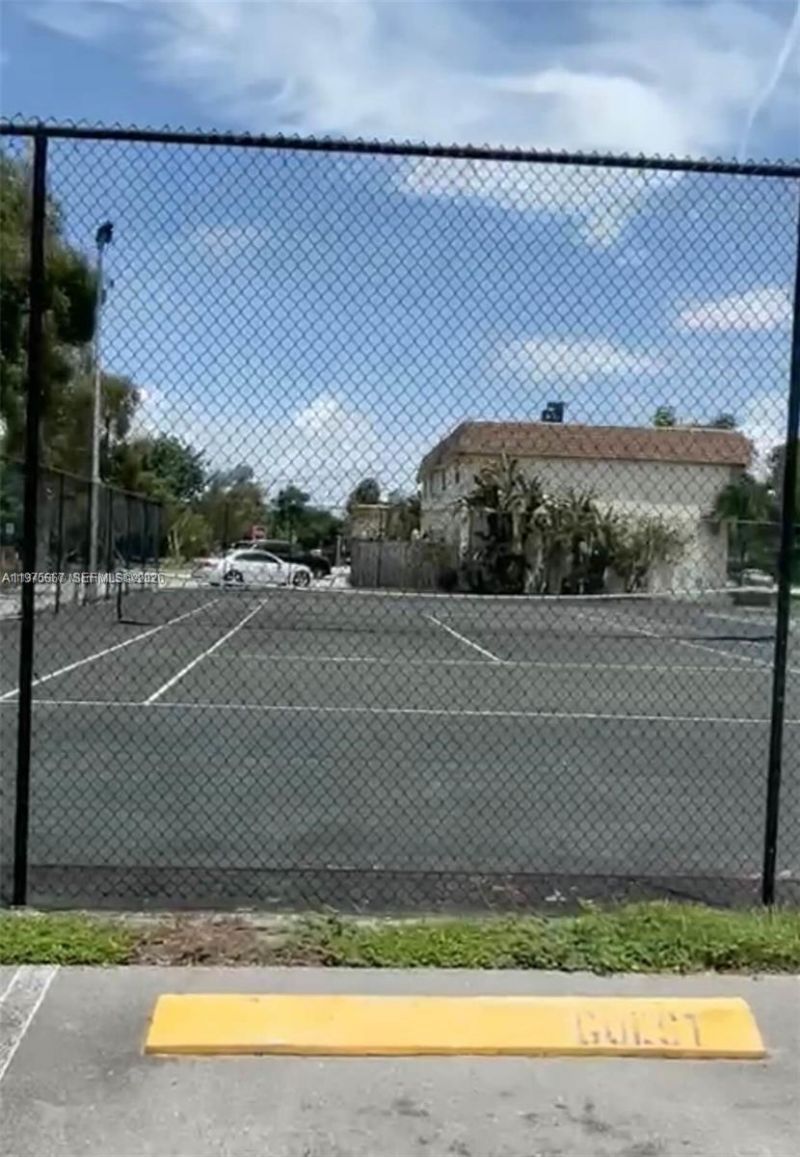 821 NW 46th Ave, Unit 821, Plantation, FL 33317 Photo