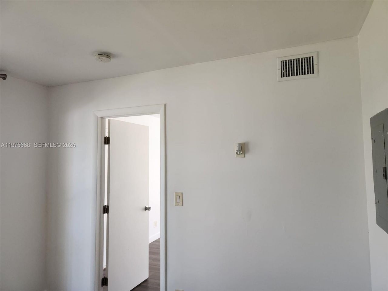 5981 Washington St, Unit 219, Hollywood, FL 33023 Photo