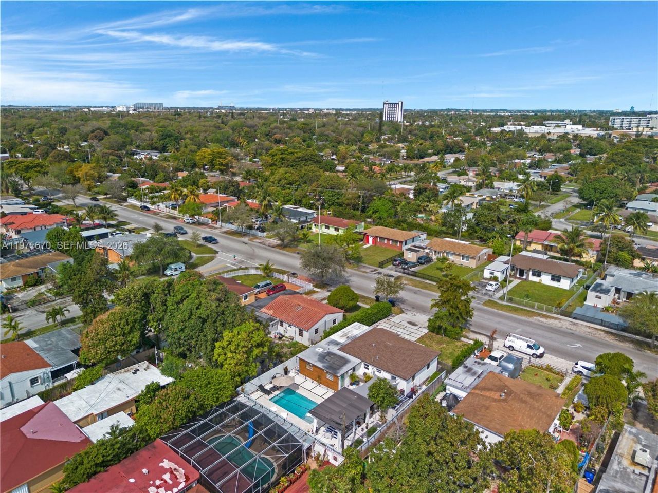 920 NE 159th St , North Miami Beach, FL 33162 Photo