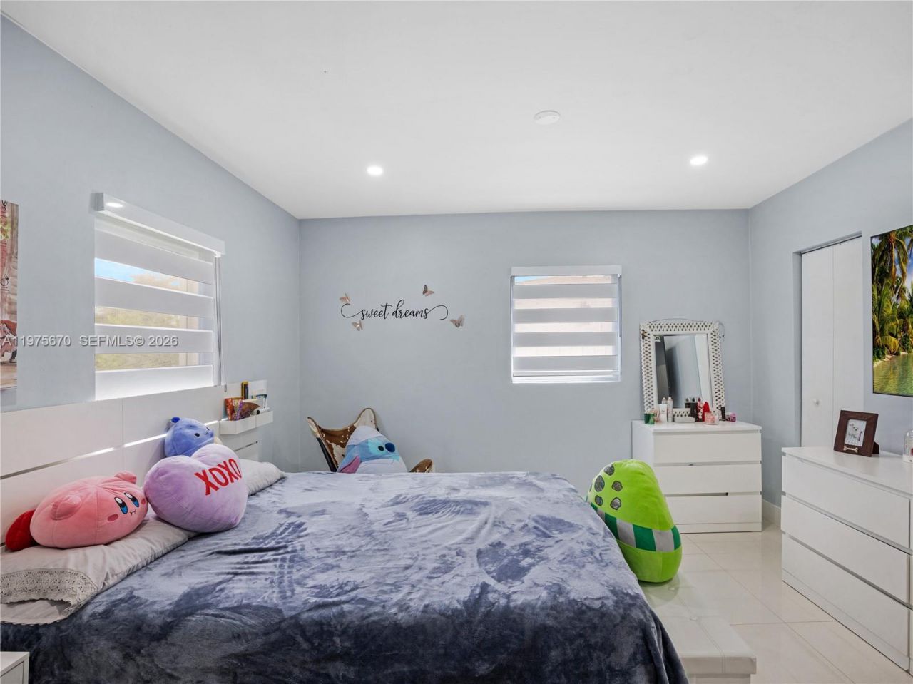 920 NE 159th St , North Miami Beach, FL 33162 Photo