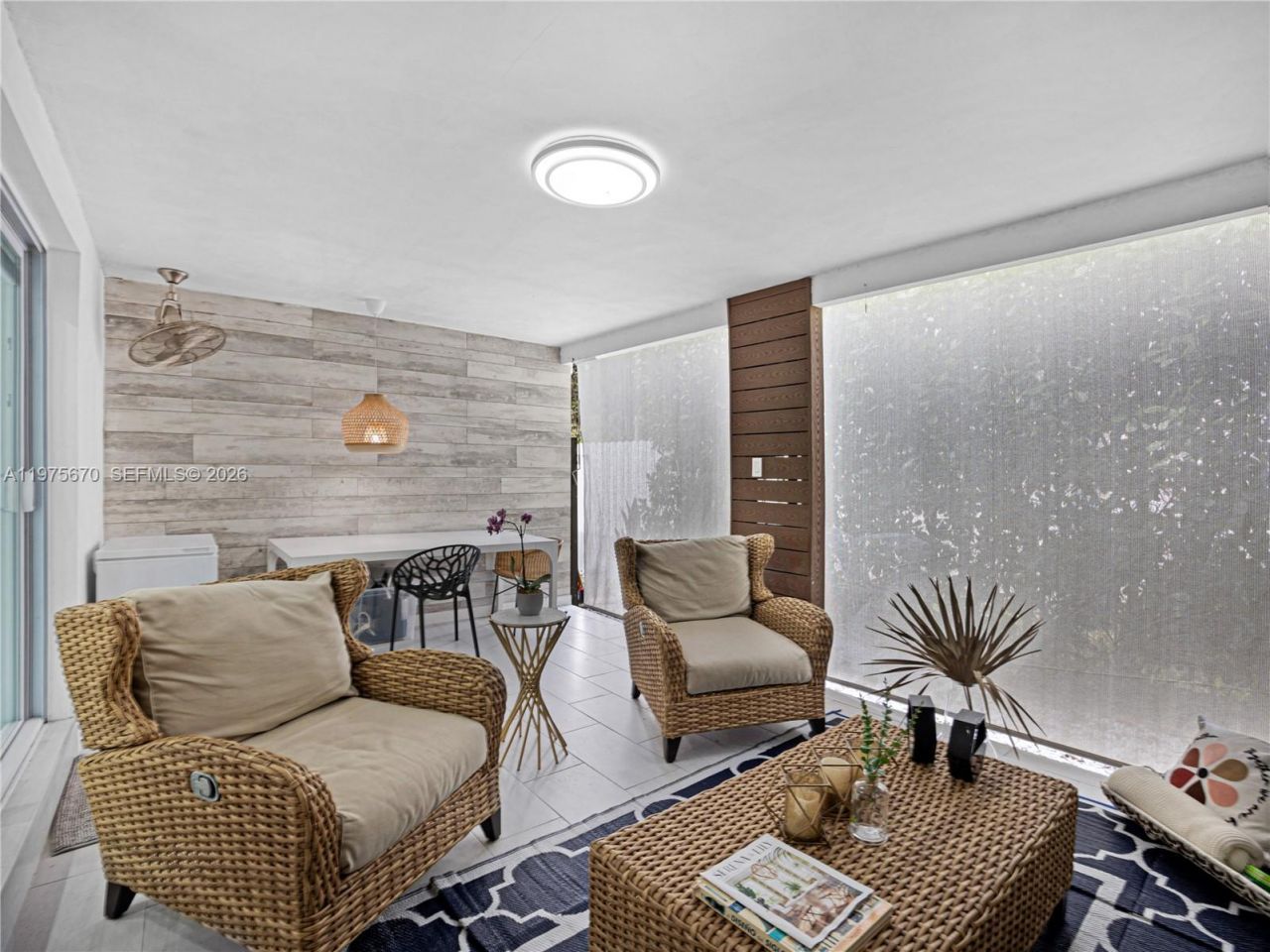 920 NE 159th St , North Miami Beach, FL 33162 Photo