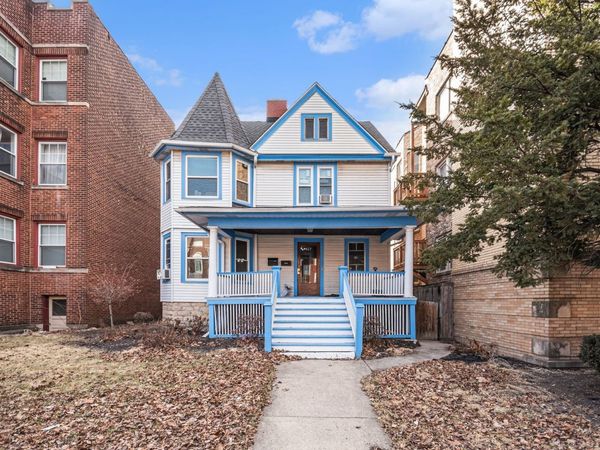 427 Wisconsin Avenue , Oak Park, IL 60302