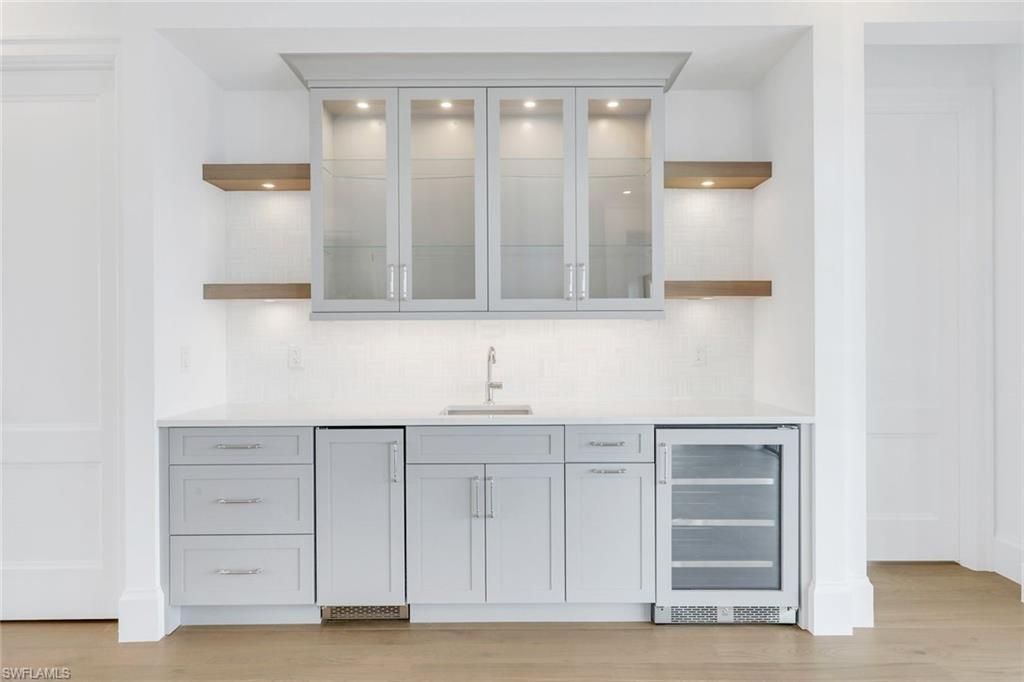 960 Iris Ct , Marco Island, FL 34145 Photo