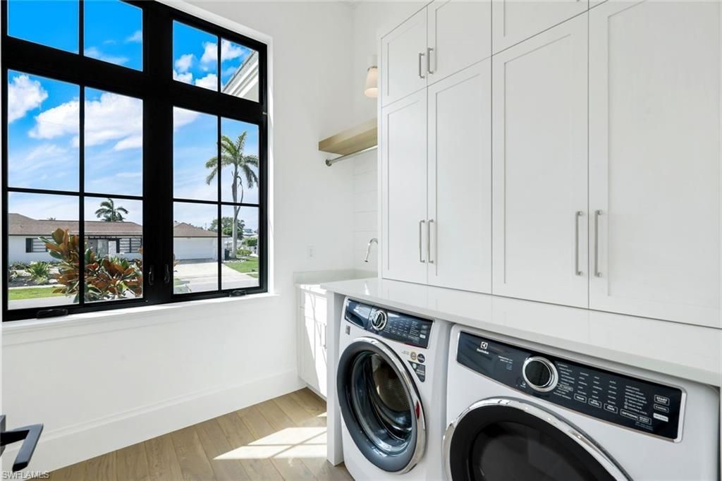 960 Iris Ct , Marco Island, FL 34145 Photo