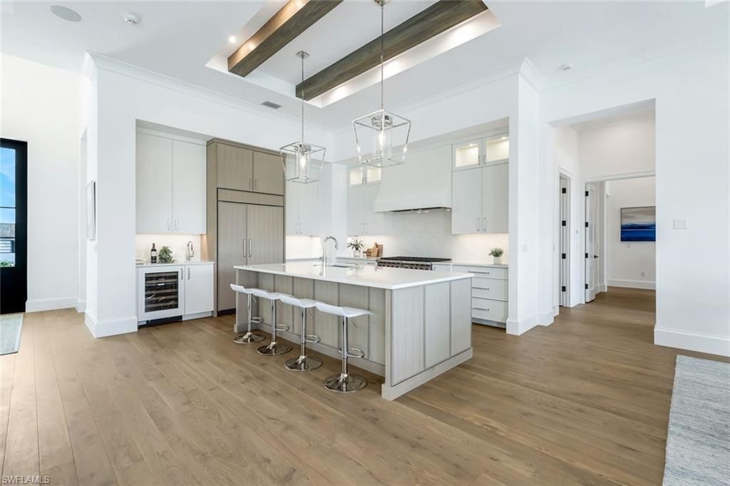 960 Iris Ct , Marco Island, FL 34145 Photo