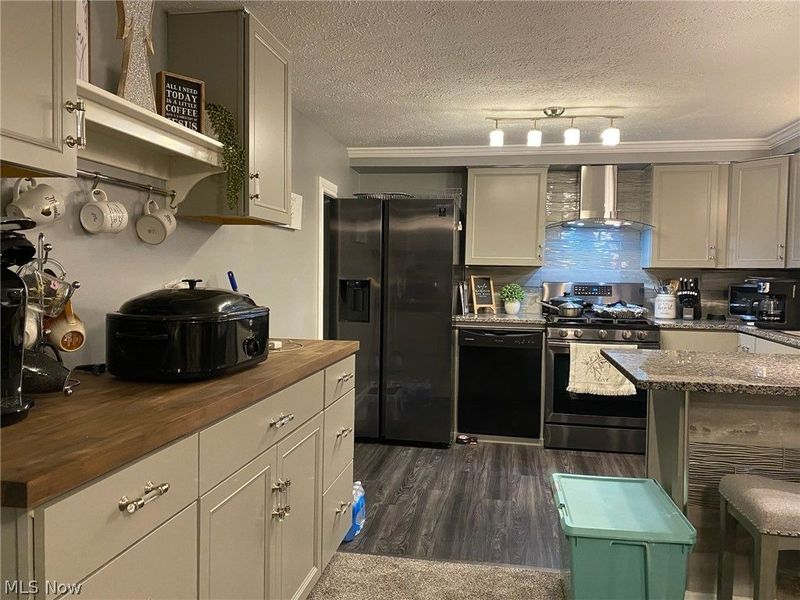 5980 Longview Street SW, Massillon, OH 44646 Photo 4