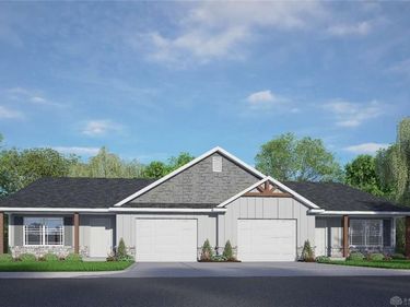 2056 Pine Forest Drive, Miamisburg, OH 45342