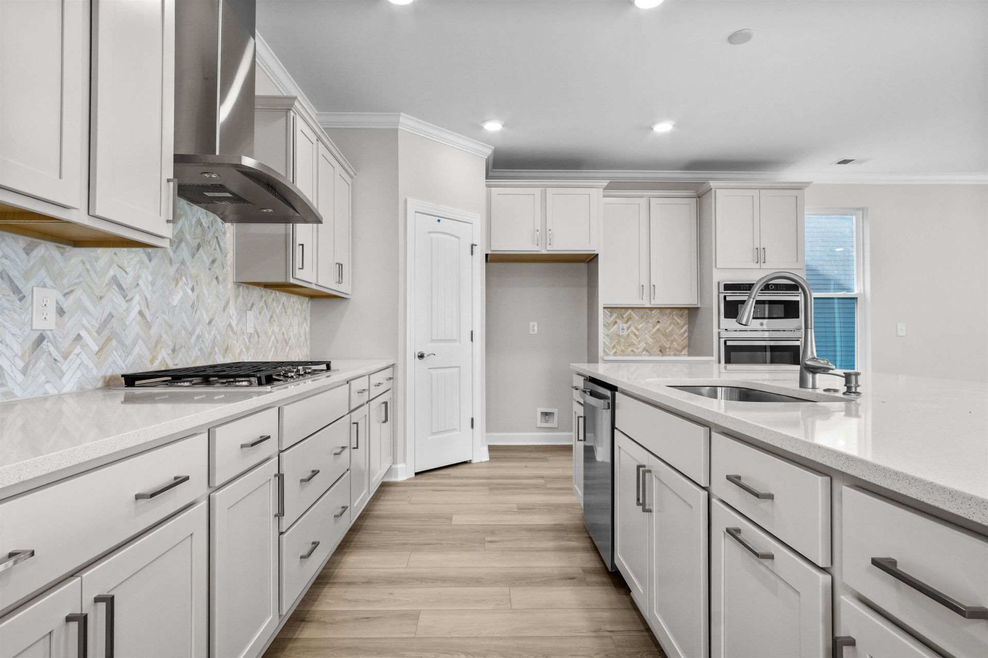 2215 Seagrape Dr. Photo 6